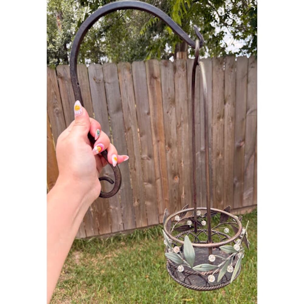 PartyLite Garden Lite Hanging Candle Holders Set with Wall Hangers - Picture 3 of 9